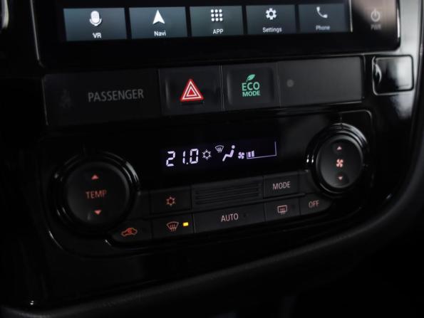 Mitsubishi Outlander III Рестайлинг 3 с пробегом 2022 года, цена 2 649 000 рублей, 4547 км, внедорожник, Автокод Объявления
