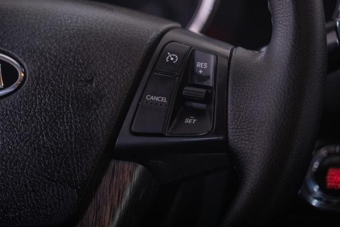 Kia Sorento II с пробегом 2012 года, цена 1 649 000 рублей, 281000 км, внедорожник, Автокод Объявления