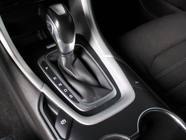 Ford Mondeo V с пробегом 2017 года, цена 2 000 000 рублей, 164000 км, седан, Автокод Объявления