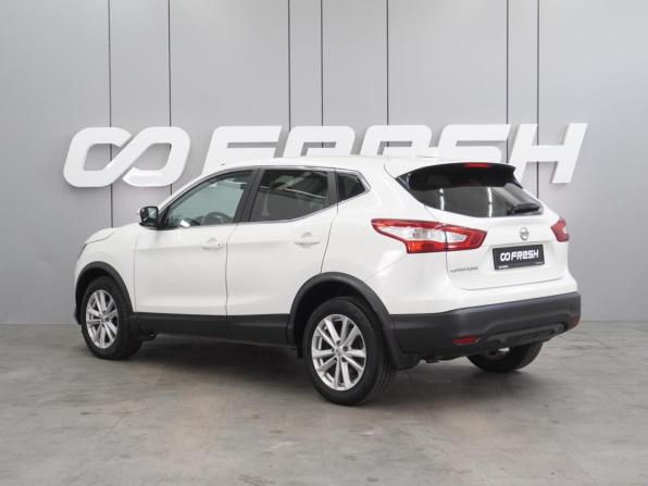 Nissan Qashqai II с пробегом 2017 года, цена 1 649 000 рублей, 173402 км, внедорожник, Автокод Объявления