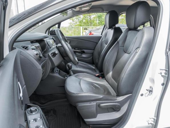 Renault Kaptur I с пробегом 2016 года, цена 1 485 000 рублей, 113580 км, внедорожник, Автокод Объявления