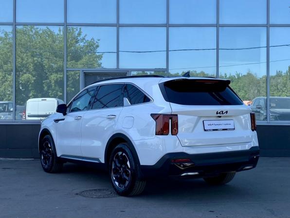 Kia Sorento IV Рестайлинг с пробегом 2024 года, цена 5 299 000 рублей, 32695 км, внедорожник, Автокод Объявления