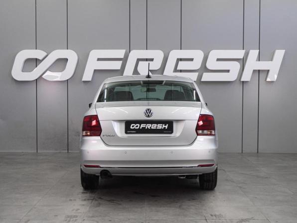 Volkswagen Polo V Рестайлинг с пробегом 2019 года, цена 1 325 000 рублей, 62611 км, седан, Автокод Объявления