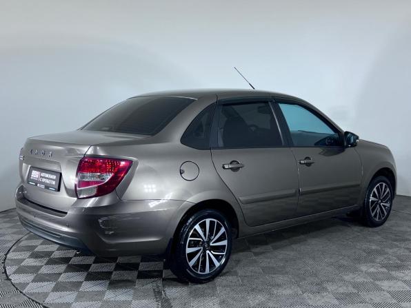 Lada (ВАЗ) Granta I Рестайлинг с пробегом 2021 года, цена 745 000 рублей, 64360 км, седан, Автокод Объявления