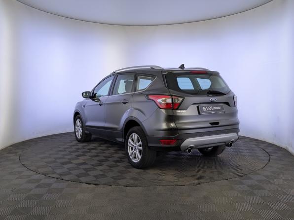 Ford Kuga II Рестайлинг с пробегом 2017 года, цена 1 750 000 рублей, 126876 км, внедорожник, Автокод Объявления