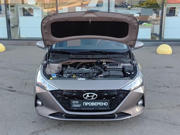 Hyundai Solaris II Рестайлинг с пробегом 2021 года, цена 1 757 600 рублей, 44730 км, седан, Автокод Объявления