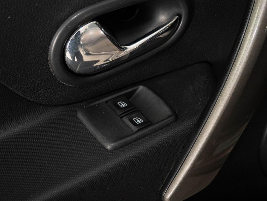 Renault Sandero II Рестайлинг Казань  - изображение 14