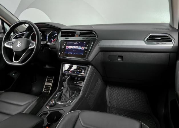 Volkswagen Tiguan II Рестайлинг с пробегом 2021 года, цена 3 299 000 рублей, 80000 км, внедорожник, Автокод Объявления