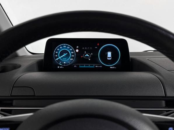 Hyundai Staria I с пробегом 2022 года, цена 4 590 000 рублей, 98000 км, минивэн, Автокод Объявления