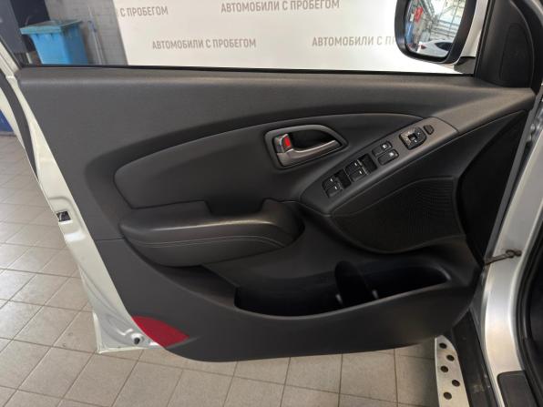 Hyundai ix35 I Рестайлинг с пробегом 2014 года, цена 1 099 000 рублей, 218950 км, внедорожник, Автокод Объявления