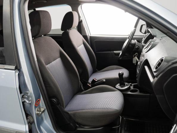 Ford Fusion I Рестайлинг с пробегом 2006 года, цена 410 000 рублей, 182266 км, хэтчбек, Автокод Объявления