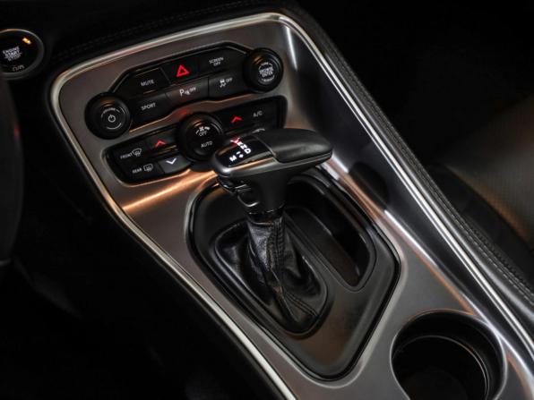 Dodge Challenger III Рестайлинг 2 с пробегом 2019 года, цена 3 450 000 рублей, 91612 км, купе, Автокод Объявления