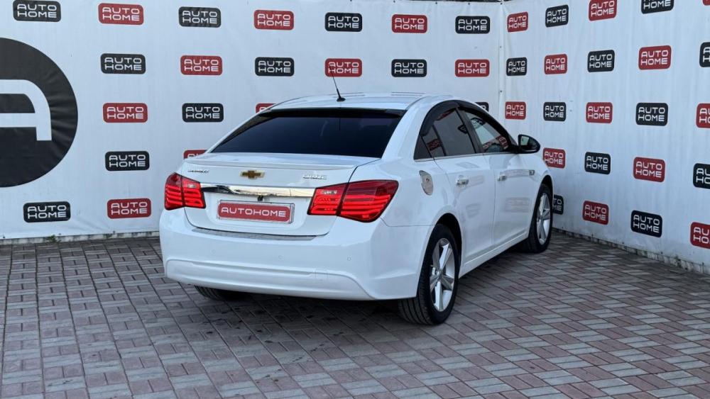 Chevrolet Cruze I Рестайлинг Санкт-Петербург  - изображение 6