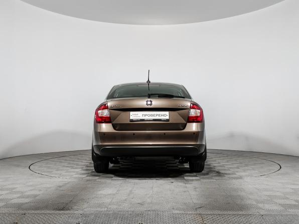 Skoda Rapid I Рестайлинг с пробегом 2019 года, цена 1 390 000 рублей, 88000 км, лифтбек, Автокод Объявления