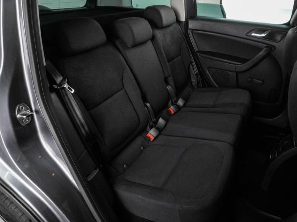 Skoda Yeti I Рестайлинг с пробегом 2014 года, цена 949 000 рублей, 152202 км, внедорожник, Автокод Объявления
