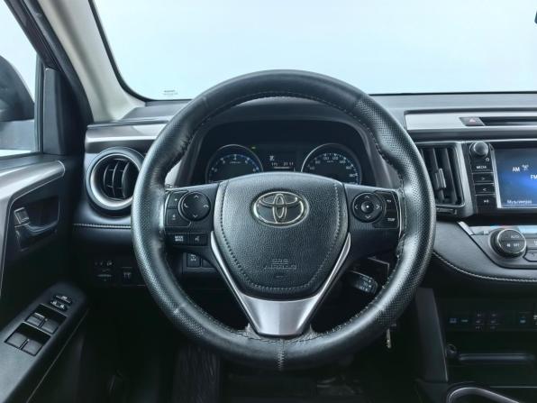 Toyota RAV4 IV (XA40) Рестайлинг с пробегом 2017 года, цена 2 250 000 рублей, 107000 км, внедорожник, Автокод Объявления