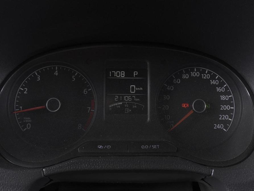 Volkswagen Polo V Рестайлинг Ростов-на-Дону  - изображение 14