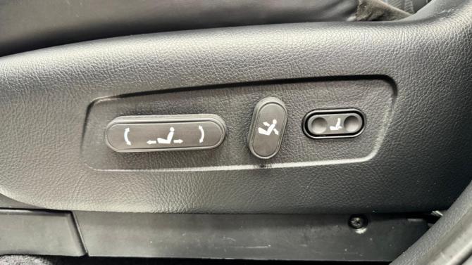 Kia Mohave I Рестайлинг с пробегом 2019 года, цена 3 310 000 рублей, 85700 км, внедорожник, Автокод Объявления