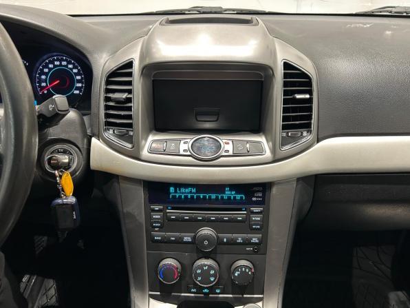 Chevrolet Captiva I Рестайлинг 2 с пробегом 2014 года, цена 1 219 000 рублей, 167122 км, внедорожник, Автокод Объявления
