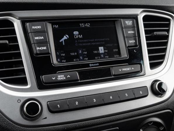 Hyundai Solaris II Рестайлинг с пробегом 2021 года, цена 1 645 000 рублей, 67978 км, седан, Автокод Объявления