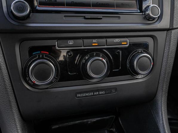 Volkswagen Golf VI с пробегом 2012 года, цена 945 000 рублей, 208999 км, хэтчбек, Автокод Объявления