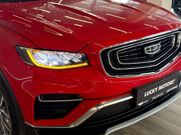 Geely Atlas Pro с пробегом 2022 года, цена 1 795 000 рублей, 63557 км, внедорожник, Автокод Объявления