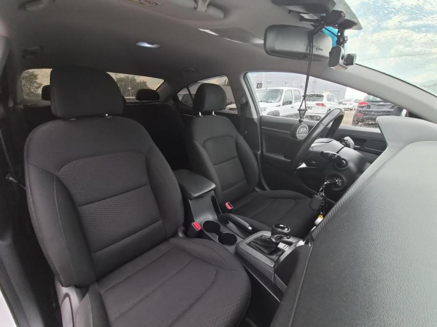 Hyundai Elantra VI (AD) Рестайлинг Саратов  - изображение 38