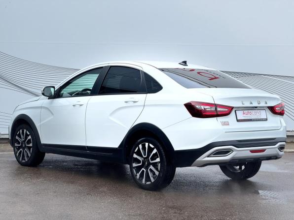Lada (ВАЗ) Vesta I Рестайлинг (NG) с пробегом 2024 года, цена 1 400 000 рублей, 12634 км, седан, Автокод Объявления