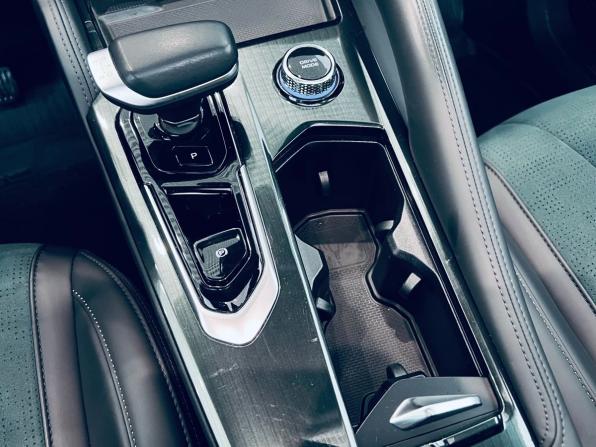Geely Monjaro I с пробегом 2023 года, цена 2 980 000 рублей, 84000 км, внедорожник, Автокод Объявления