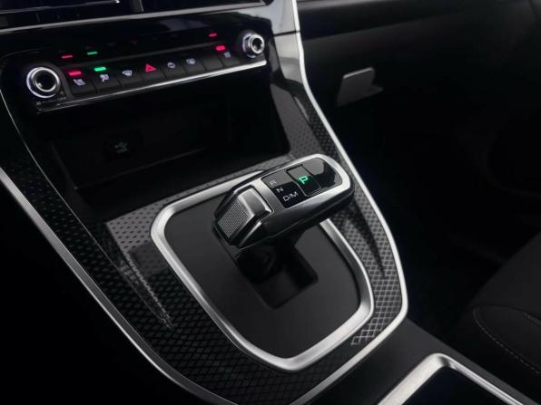 Haval M6 II с пробегом 2023 года, цена 1 829 000 рублей, 27137 км, внедорожник, Автокод Объявления