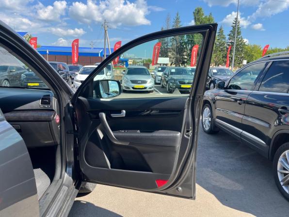 Kia Sorento II Рестайлинг с пробегом 2014 года, цена 1 850 000 рублей, 185010 км, внедорожник, Автокод Объявления