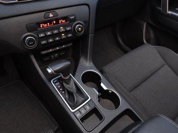 Kia Sportage IV с пробегом 2018 года, цена 1 999 000 рублей, 88548 км, внедорожник, Автокод Объявления