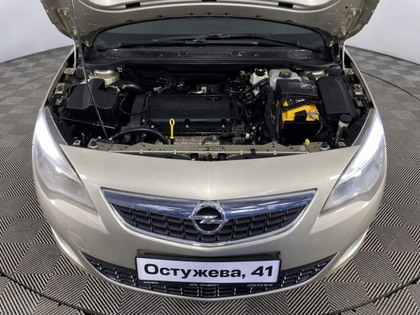 Opel Astra J с пробегом 2011 года, цена 595 000 рублей, 239688 км, хэтчбек, Автокод Объявления