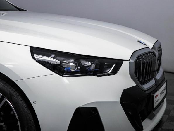 BMW 5 серии VIII (G60/G61/G68) с пробегом 2024 года, цена 8 490 000 рублей, 9137 км, седан, Автокод Объявления