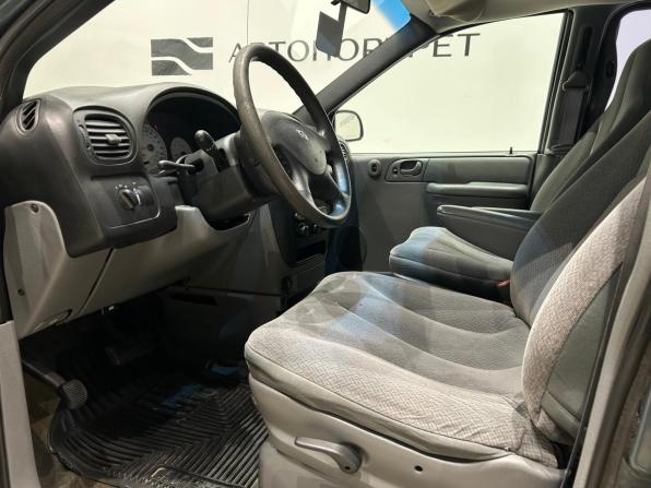 Dodge Caravan IV с пробегом 2004 года, цена 399 000 рублей, 327534 км, минивэн, Автокод Объявления