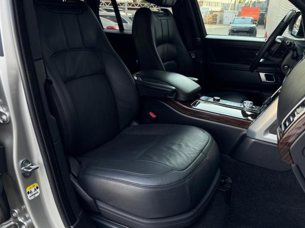 Land Rover Range Rover IV Рестайлинг с пробегом 2019 года, цена 5 750 000 рублей, 152637 км, внедорожник, Автокод Объявления
