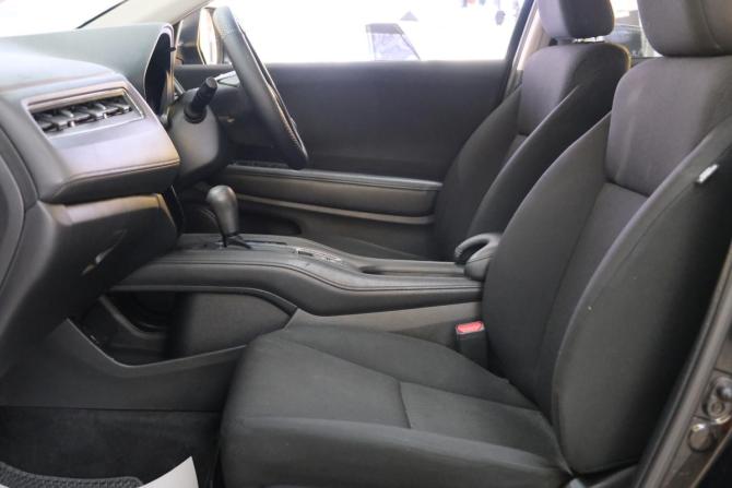 Honda Vezel I с пробегом 2014 года, цена 1 619 000 рублей, 200100 км, внедорожник, Автокод Объявления