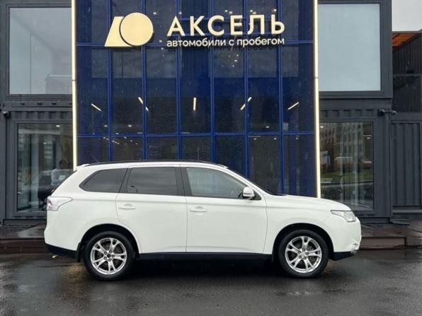 Mitsubishi Outlander III с пробегом 2012 года, цена 1 599 000 рублей, 51500 км, внедорожник, Автокод Объявления