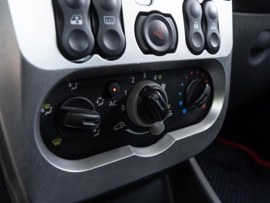Renault Sandero I Волгоград  - изображение 18