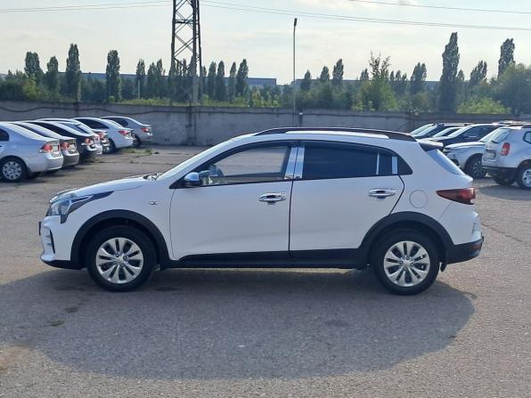Kia Rio IV Рестайлинг с пробегом 2021 года, цена 1 610 000 рублей, 75870 км, хэтчбек, Автокод Объявления