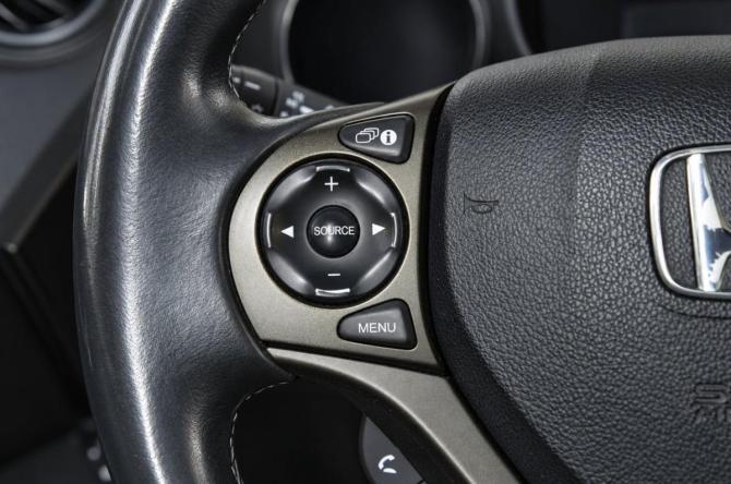 Honda Civic IX с пробегом 2013 года, цена 1 099 000 рублей, 143000 км, универсал, Автокод Объявления
