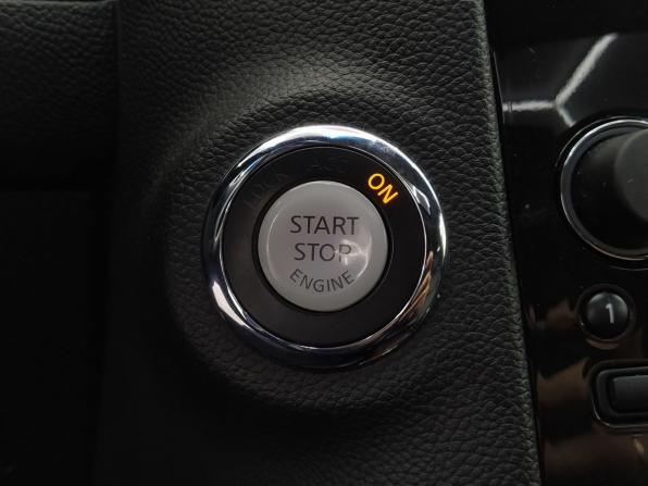 Infiniti FX II (S51) Рестайлинг с пробегом 2012 года, цена 1 875 000 рублей, 200000 км, внедорожник, Автокод Объявления