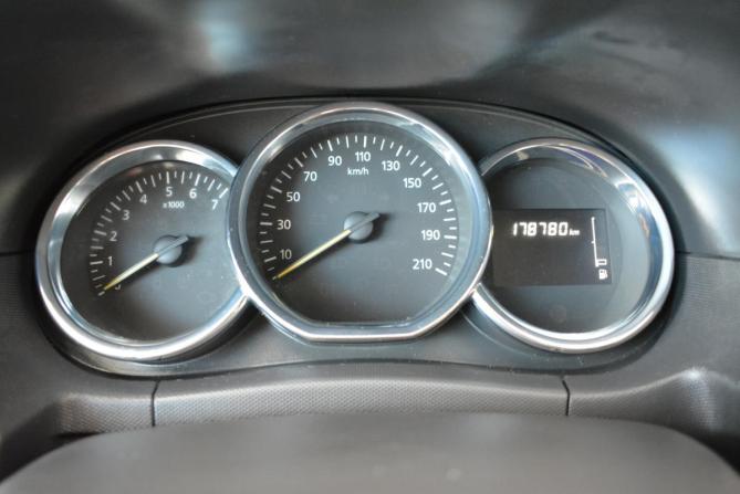 Renault Duster I Рестайлинг с пробегом 2019 года, цена 1 399 000 рублей, 179000 км, внедорожник, Автокод Объявления