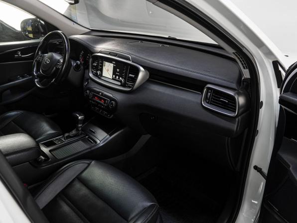 Kia Sorento III Prime Рестайлинг с пробегом 2018 года, цена 3 150 000 рублей, 98295 км, внедорожник, Автокод Объявления