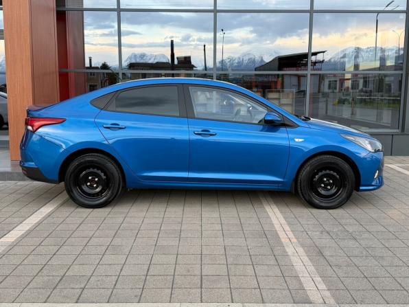 Hyundai Solaris II Рестайлинг с пробегом 2021 года, цена 1 800 000 рублей, 37144 км, седан, Автокод Объявления