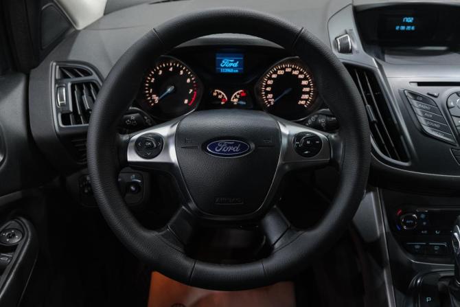 Ford Kuga II с пробегом 2016 года, цена 1 499 000 рублей, 113961 км, внедорожник, Автокод Объявления
