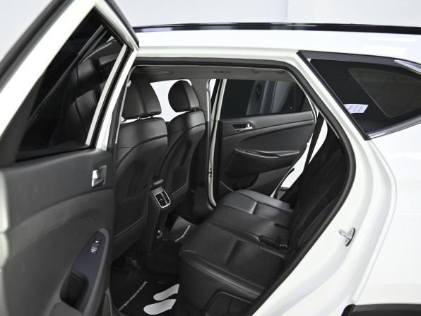 Hyundai Tucson III Рестайлинг с пробегом 2018 года, цена 2 149 000 рублей, 137000 км, внедорожник, Автокод Объявления