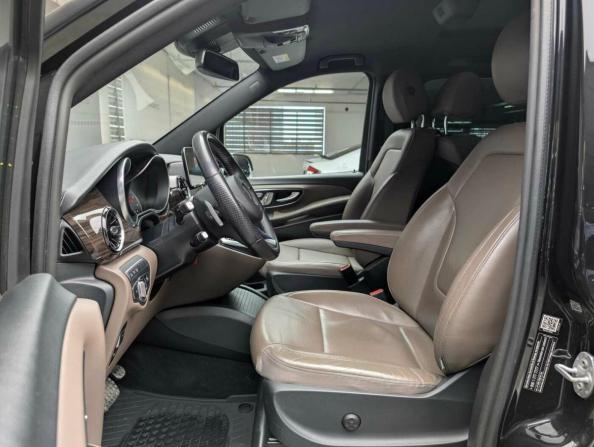 Mercedes-Benz V-Класс III (W447) Рестайлинг с пробегом 2021 года, цена 7 990 000 рублей, 62995 км, минивэн, Автокод Объявления