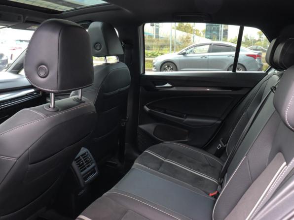 Volkswagen Golf VIII с пробегом 2021 года, цена 2 657 000 рублей, 61359 км, хэтчбек, Автокод Объявления