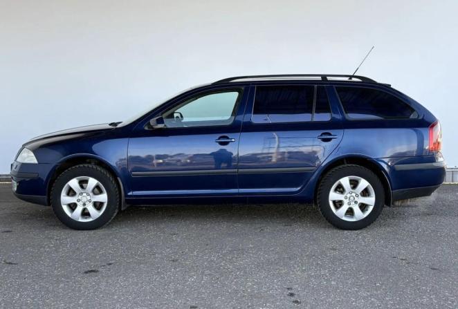 Skoda Octavia II (A5) с пробегом 2007 года, цена 800 000 рублей, 328296 км, лифтбек, Автокод Объявления
